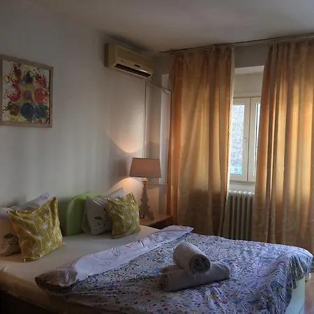 Apartamento September Bucarest